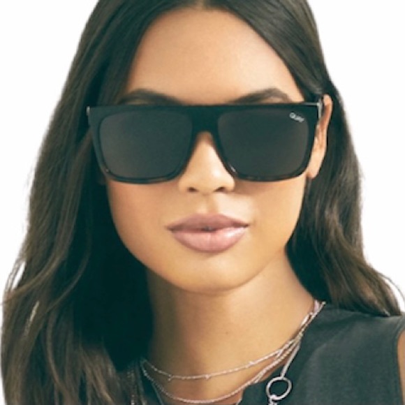 QUAY Frontrunner Sunnies Polarized Tortoise Black - Picture 2 of 4